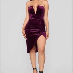 Strapless velvety purple dress